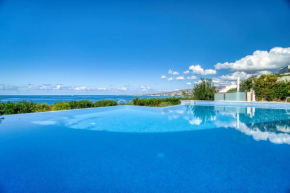 Seafront Villa 2